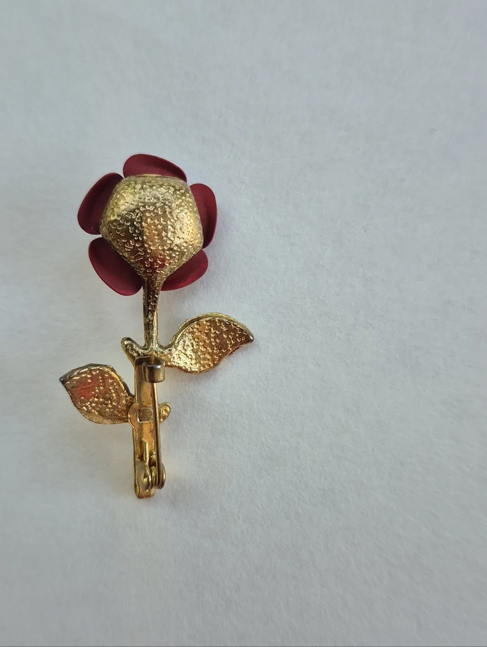 Vintage rose brooch, pin with Goldtone Leaves And Stem